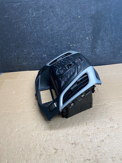 2012 to 2014 Ford Focus Radio Control Panel Trim w/ Bezel ag6227 DG1