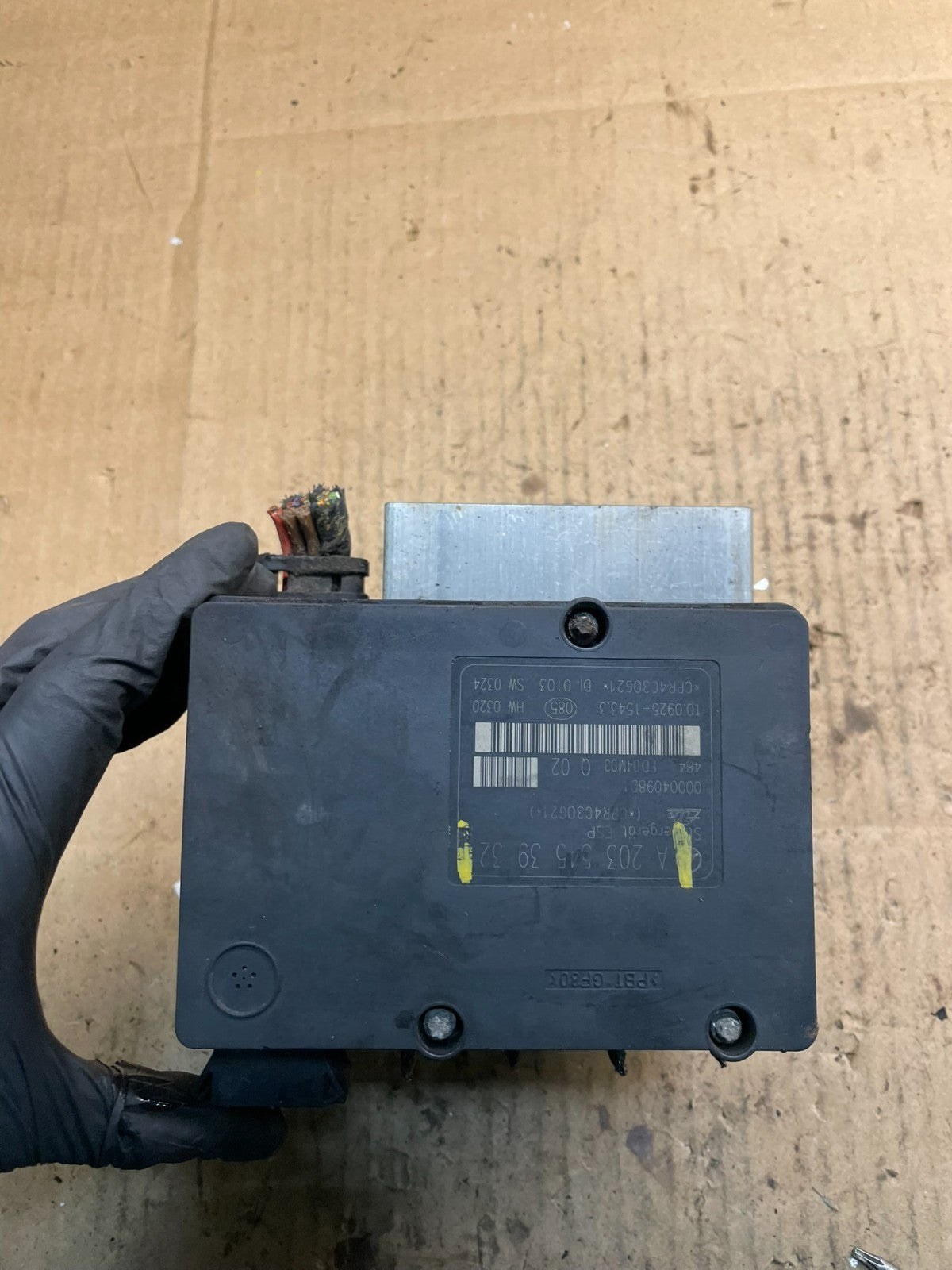 2007 to 2014 Mercedes C-Class ABS Anti Lock Brake Pump Module w6792 DG4