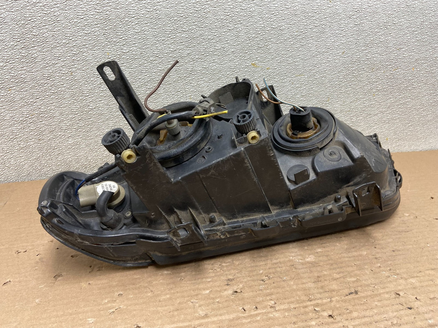 2000-2003 Bmw X5 E53 Headlight Right Passenger Rh Side Halogen OEM AA9415 DW5