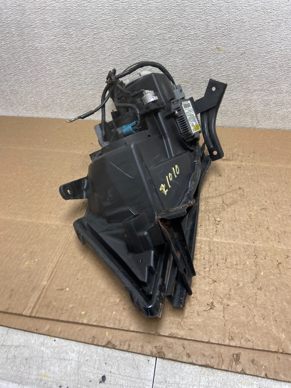 2007 2008 2009 Acura MDX Headlight Xenon HID Right Passenger RH Oem Z1010 DW9