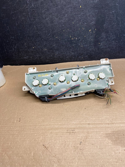 2004 to 2008 Ford E150 E250 Gauge Speedometer Cluster AH1438 DG5