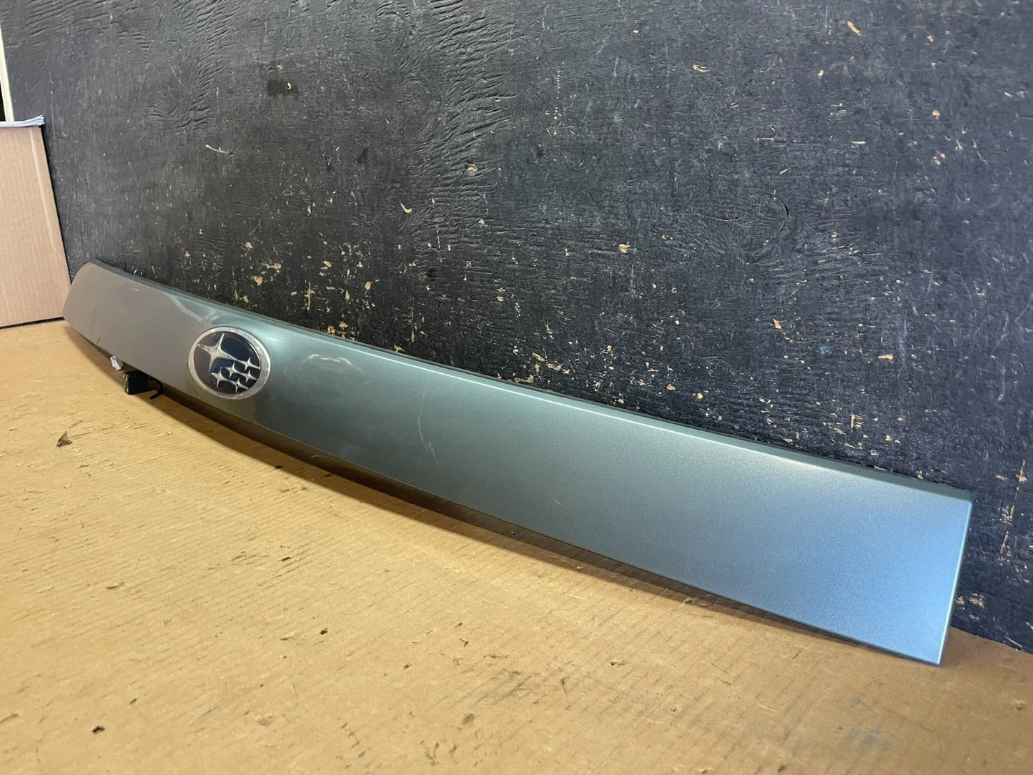 2009 - 2013 Subaru Forester Liftgate Tailgate Trunk Trim Molding OEM AA2457 DG2