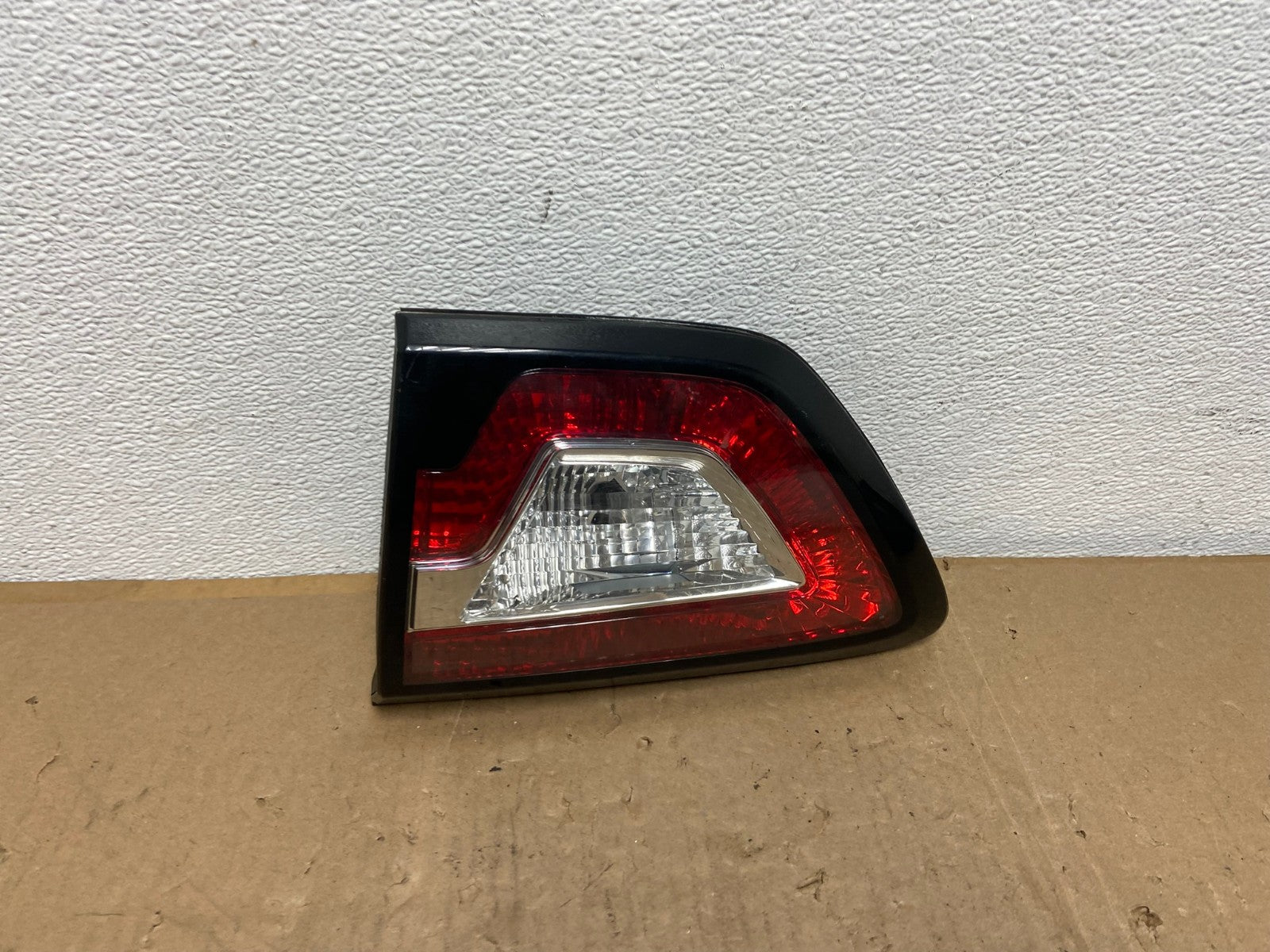 2013 to 2017 Chevrolet Traverse Left Driver LH Inner Tail Light Oem AB6670 LK0