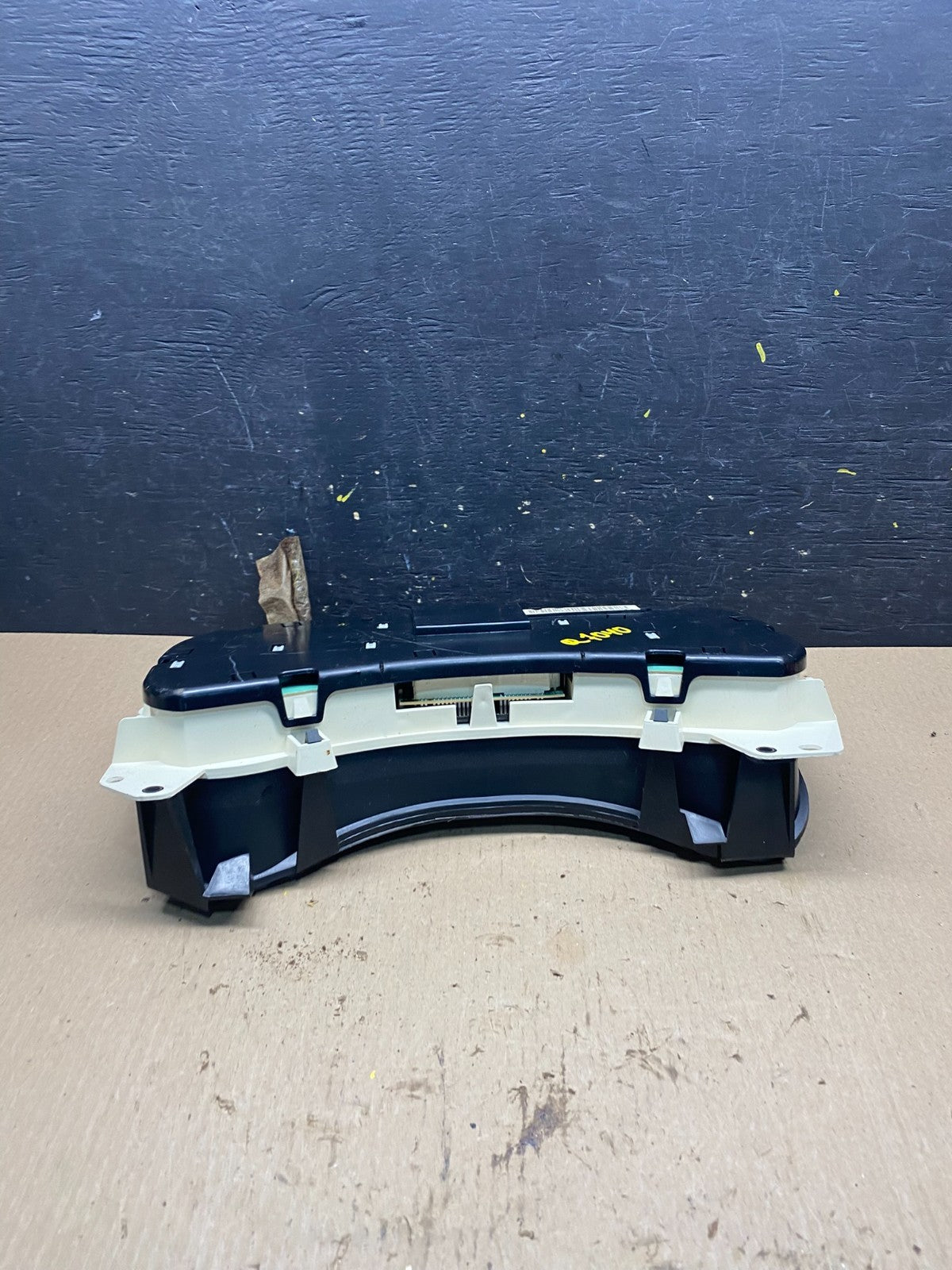 2002 GMC Yukon Speedometer Cluster Gauge Oem q7040 DG5