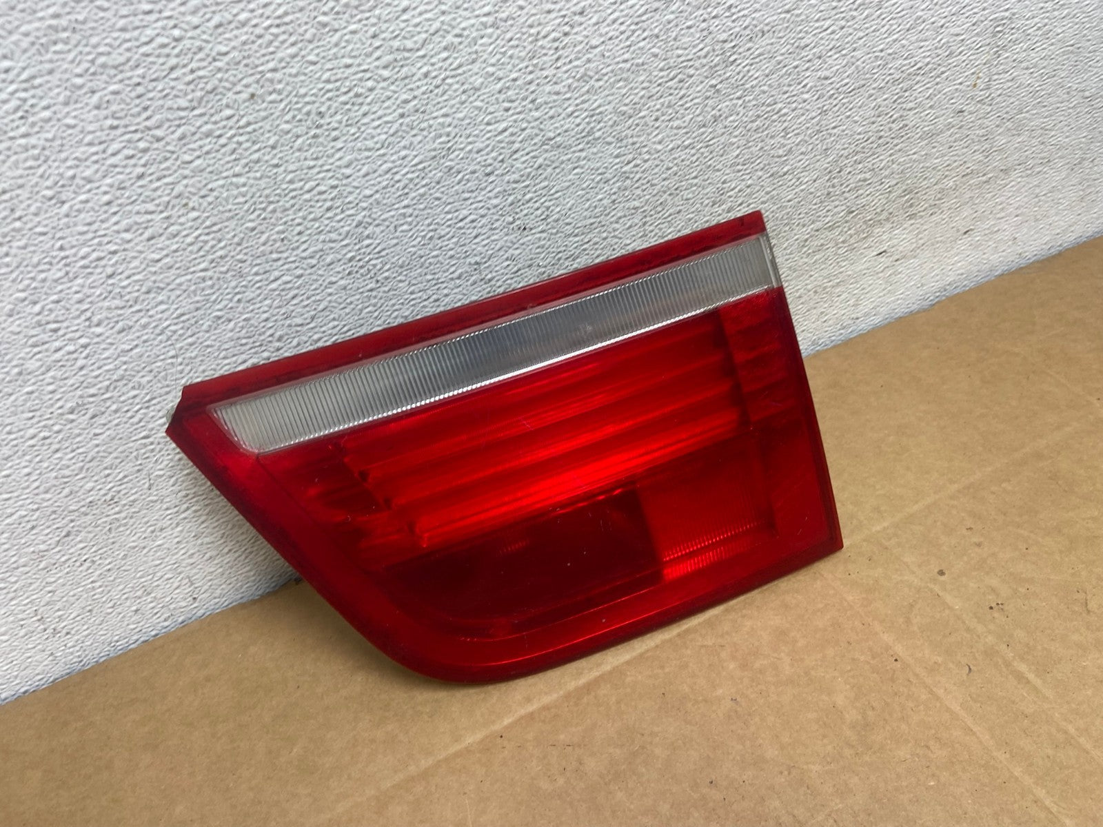 2007 to 2010 Bmw X5 E70 Right Passenger Rh Side Inner Tail Light AD5306 LK2