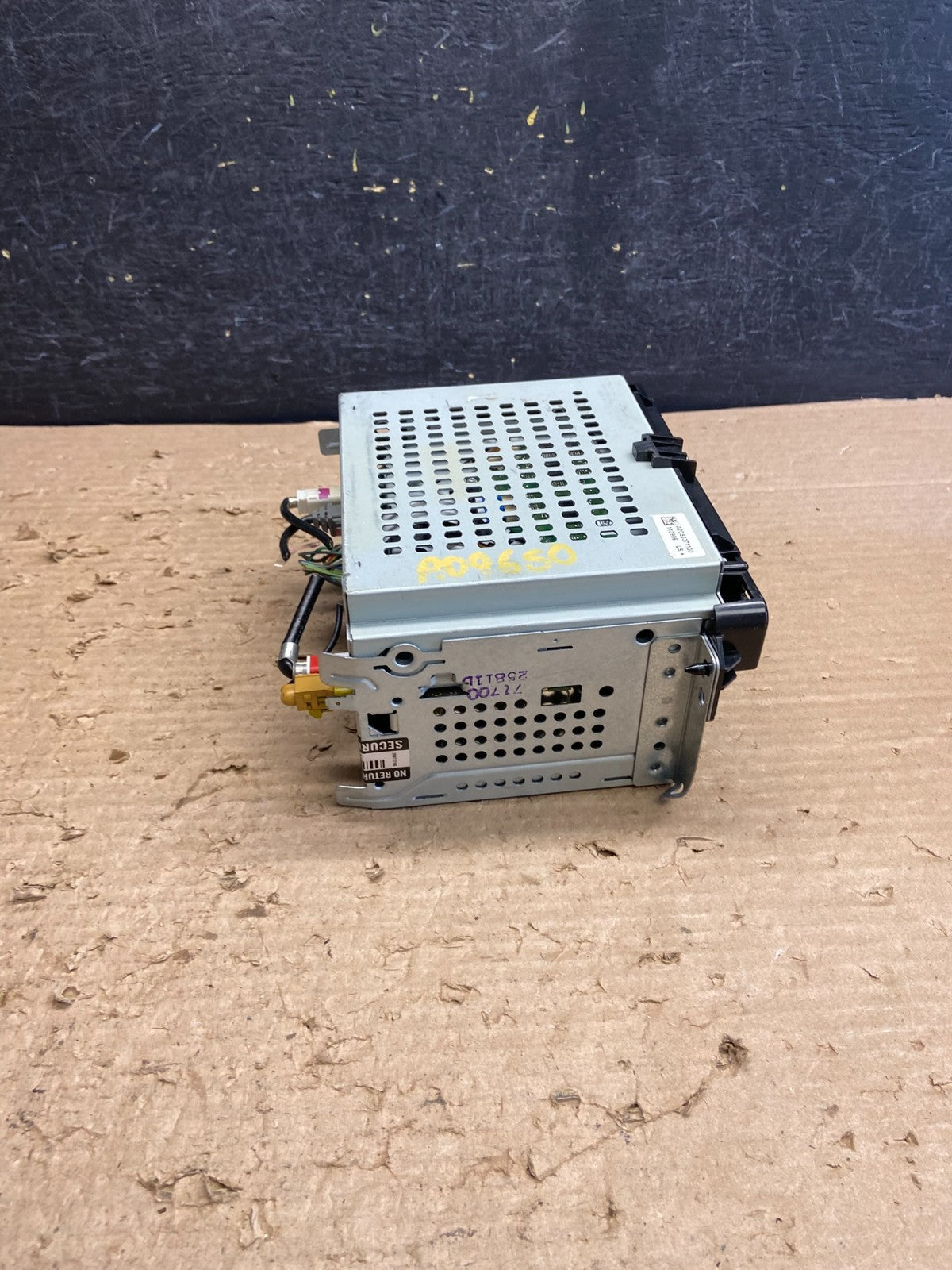 2011 - 2013 Dodge Journey Radio Info Media CD Player Unit ag8718 DG1
