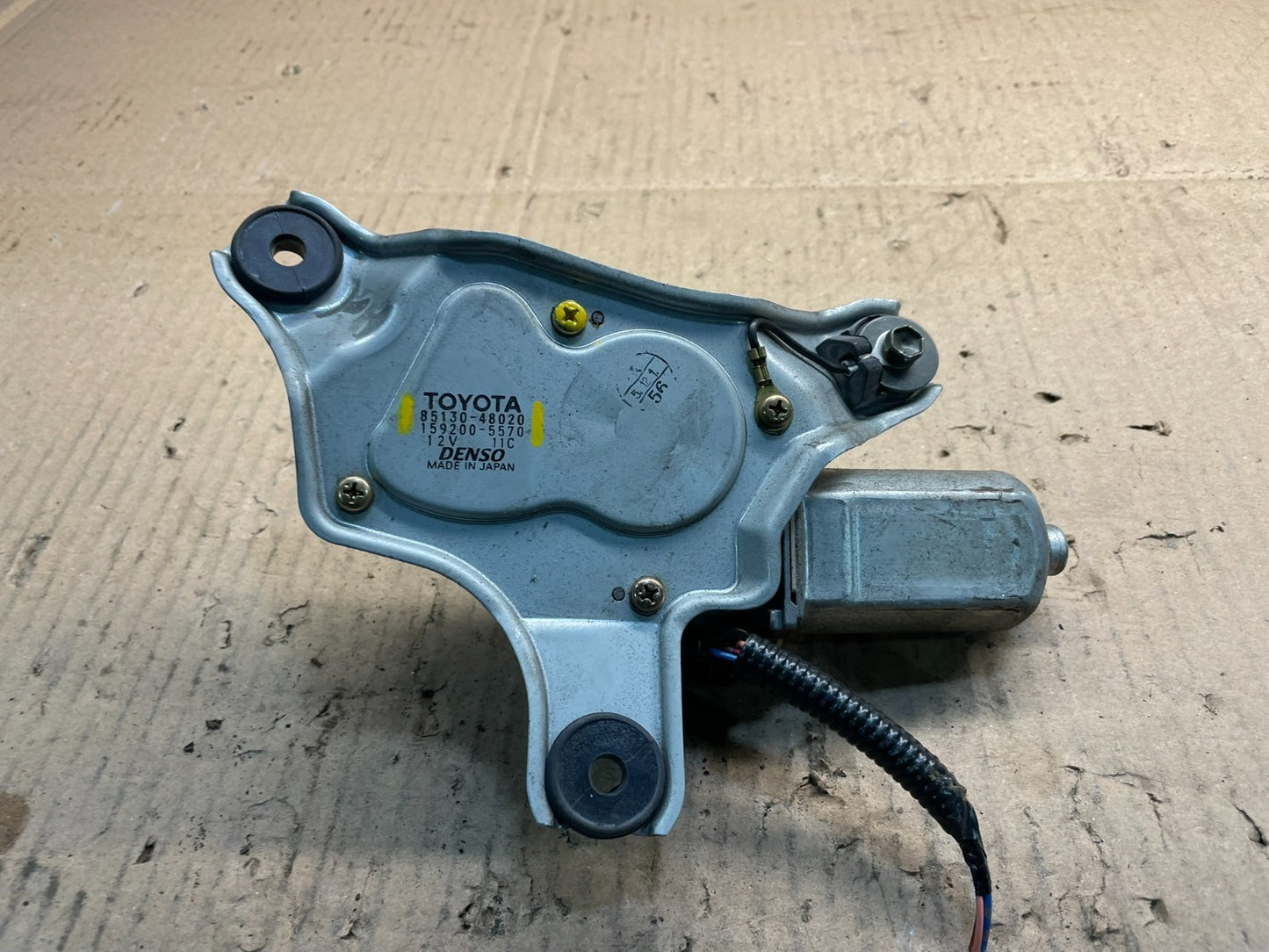 2001 to 2007 Toyota Highlander Rear Wiper Motor OEM V1881 DG5