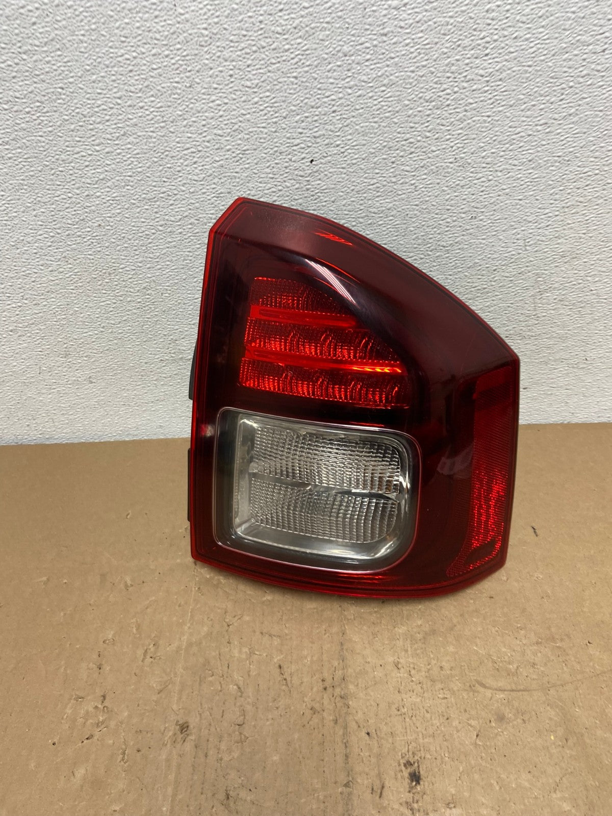 2014 - 2017 Jeep Compass Right Passenger Side Tail Light AC5884 LK0