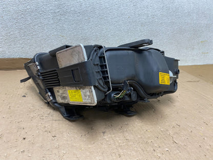 2003 to 2006 Audi A4 Convertible Left Drvier LH Headlight Xenon Hid U8773 DW4