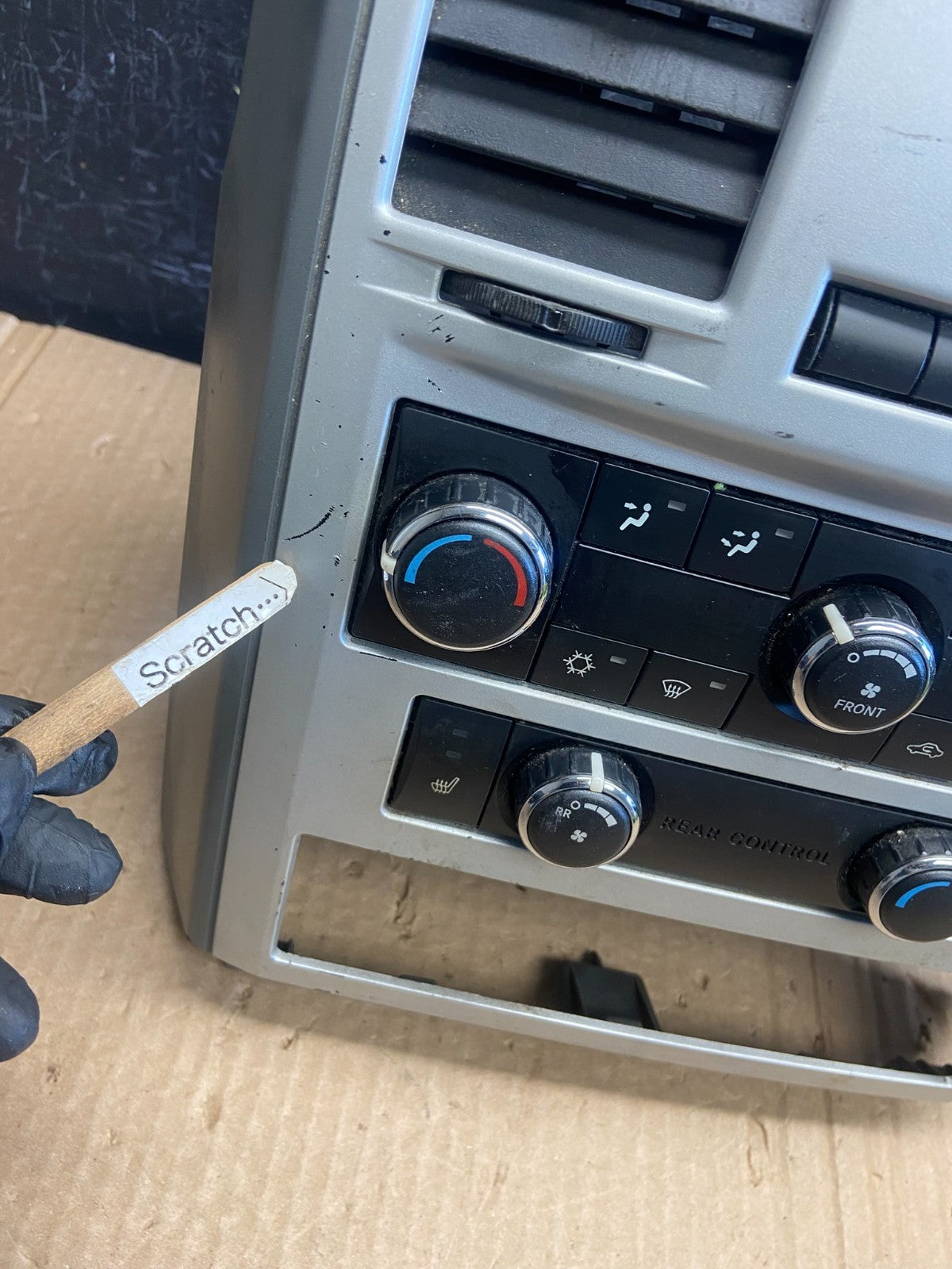 2008-2010 Chrysler Town Country Climate Control Panel Center Dash Trim AF6288 DG2