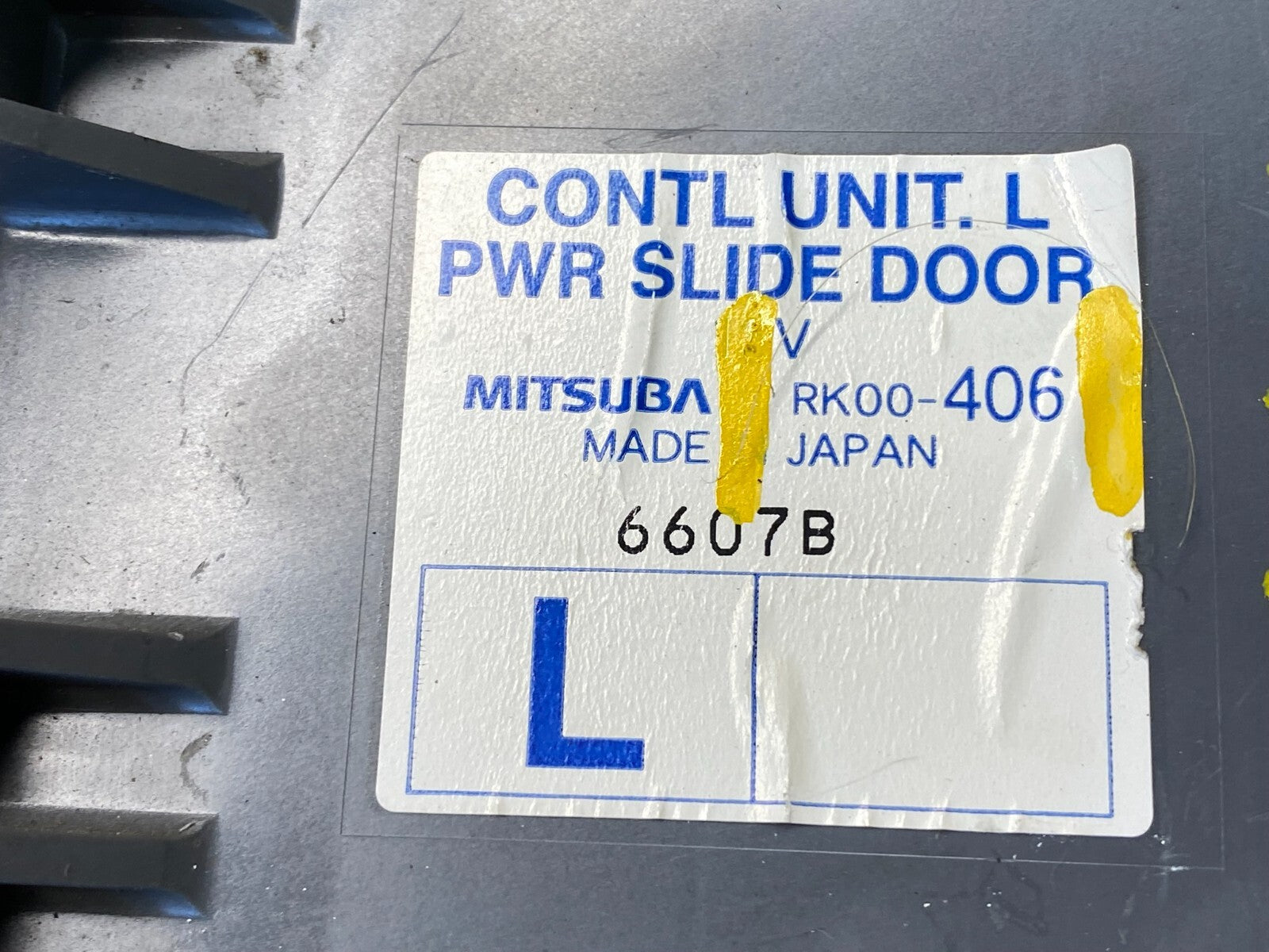 2005 - 2007 Honda Odyssey Rear Left Driver Sliding Door Module M1490 DG6