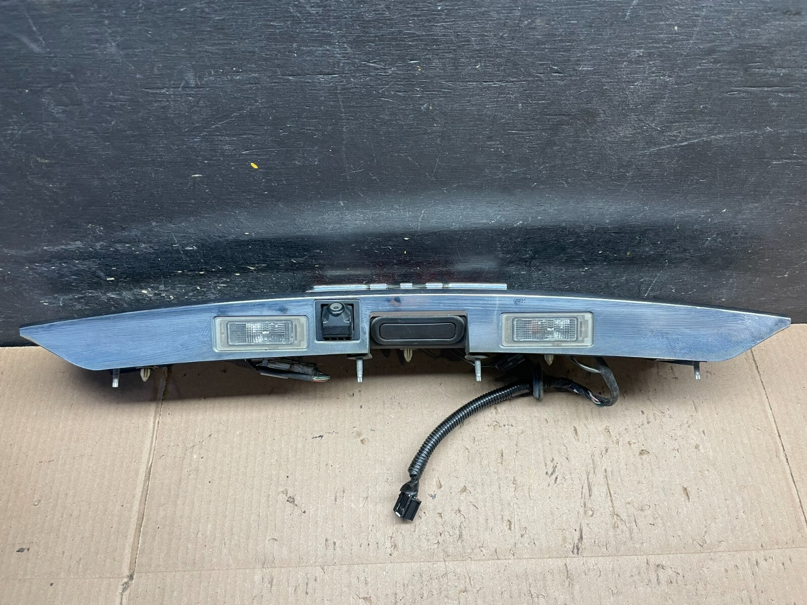 2011-2015 GMC Terrain Tailgate Liftgate Chrome Molding with Camera C21764