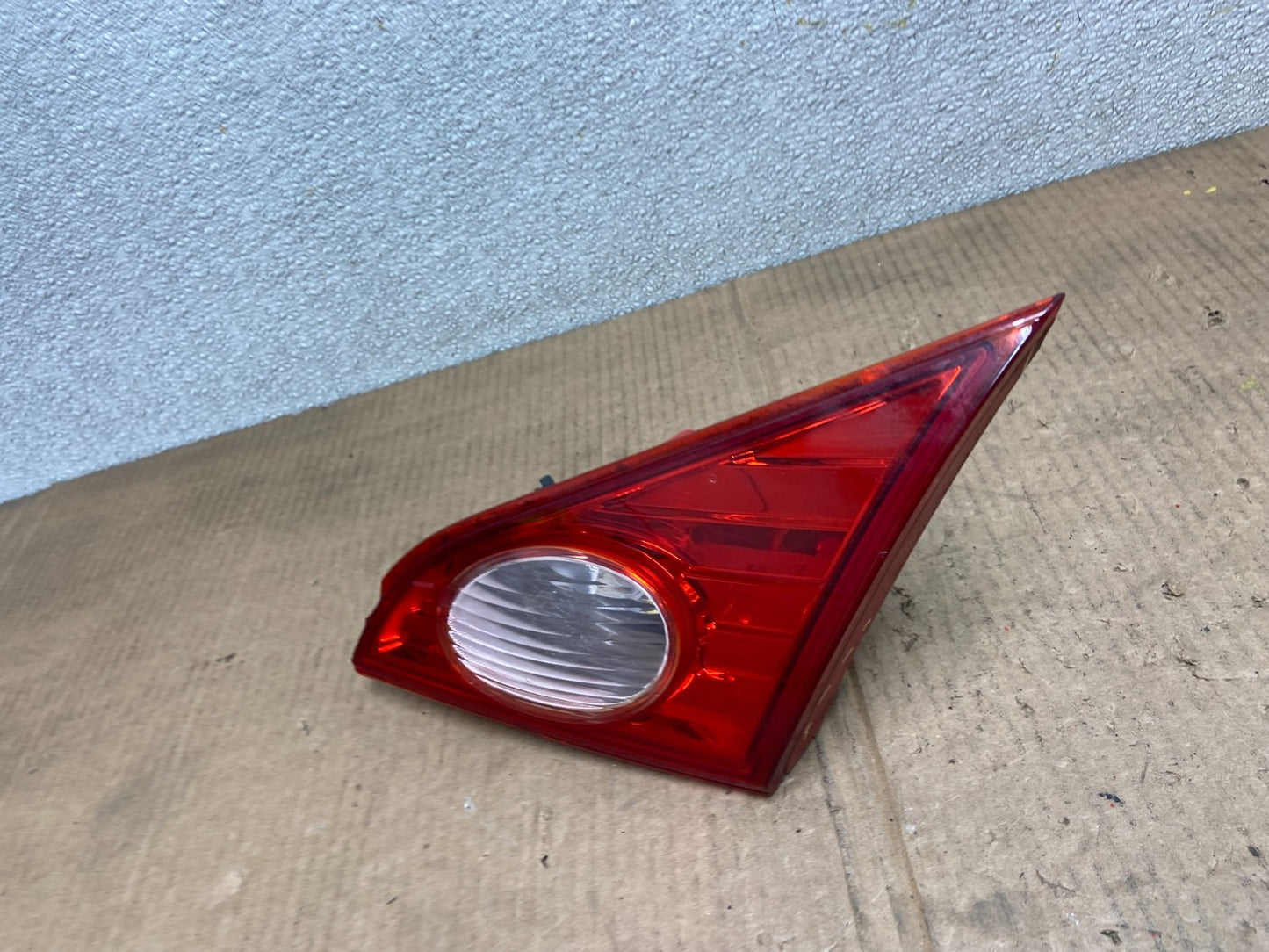 2009 2010 Nissan Murano Right Passenger RH Side Inner Tail Light Oem AA6480 LK1