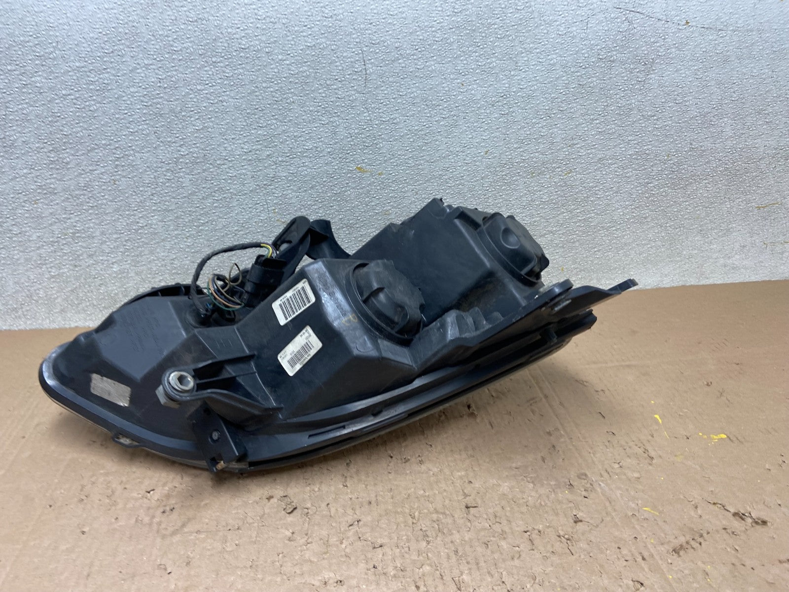 2007 to 2012 Gmc Acadia Halogen Headlight Left Driver LH Side Oem Y0470 DW6