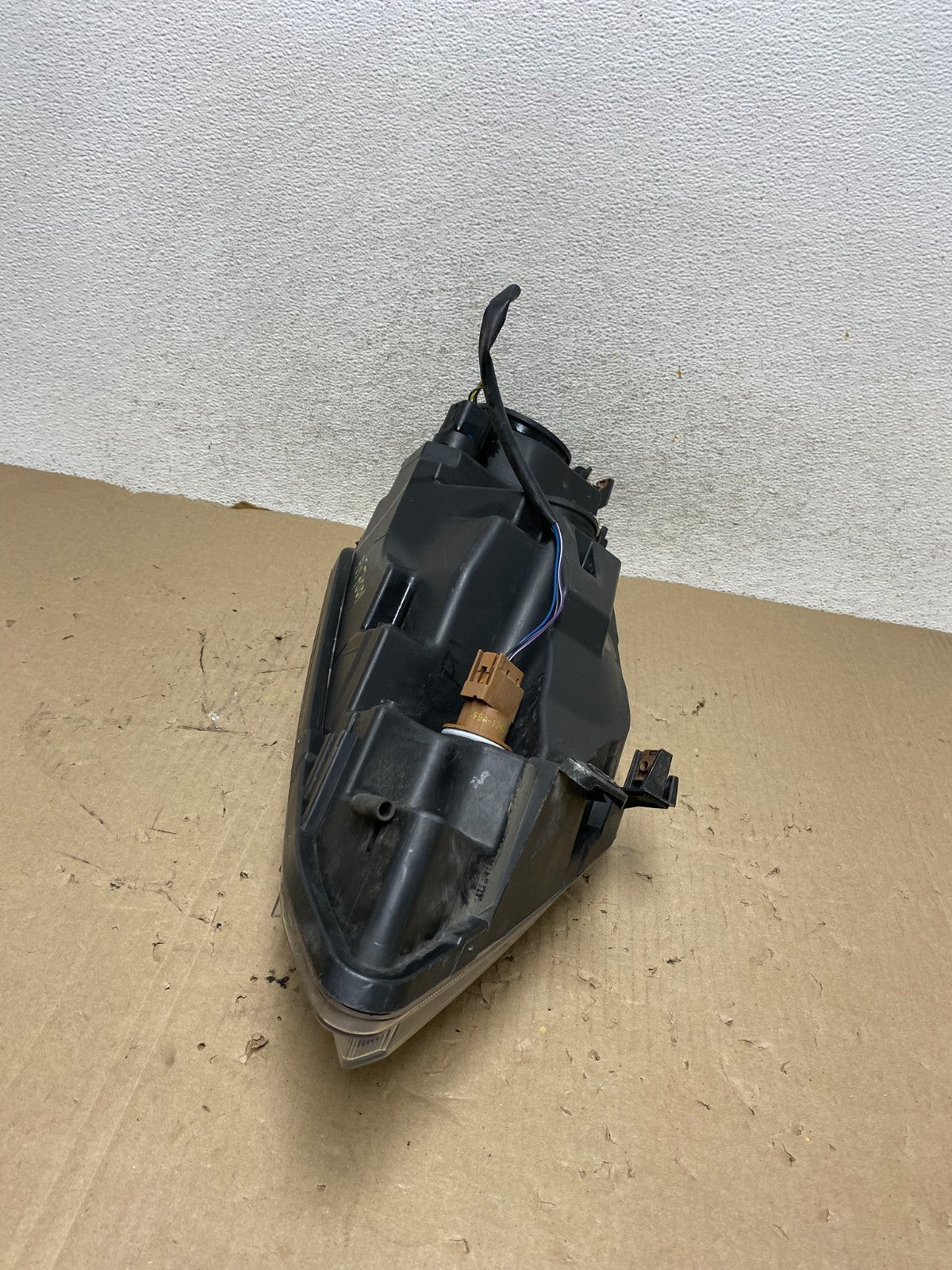 2010 2011 2012 Ford Fusion Left Driver LH Side Headlight Halogen AG7001 DW7