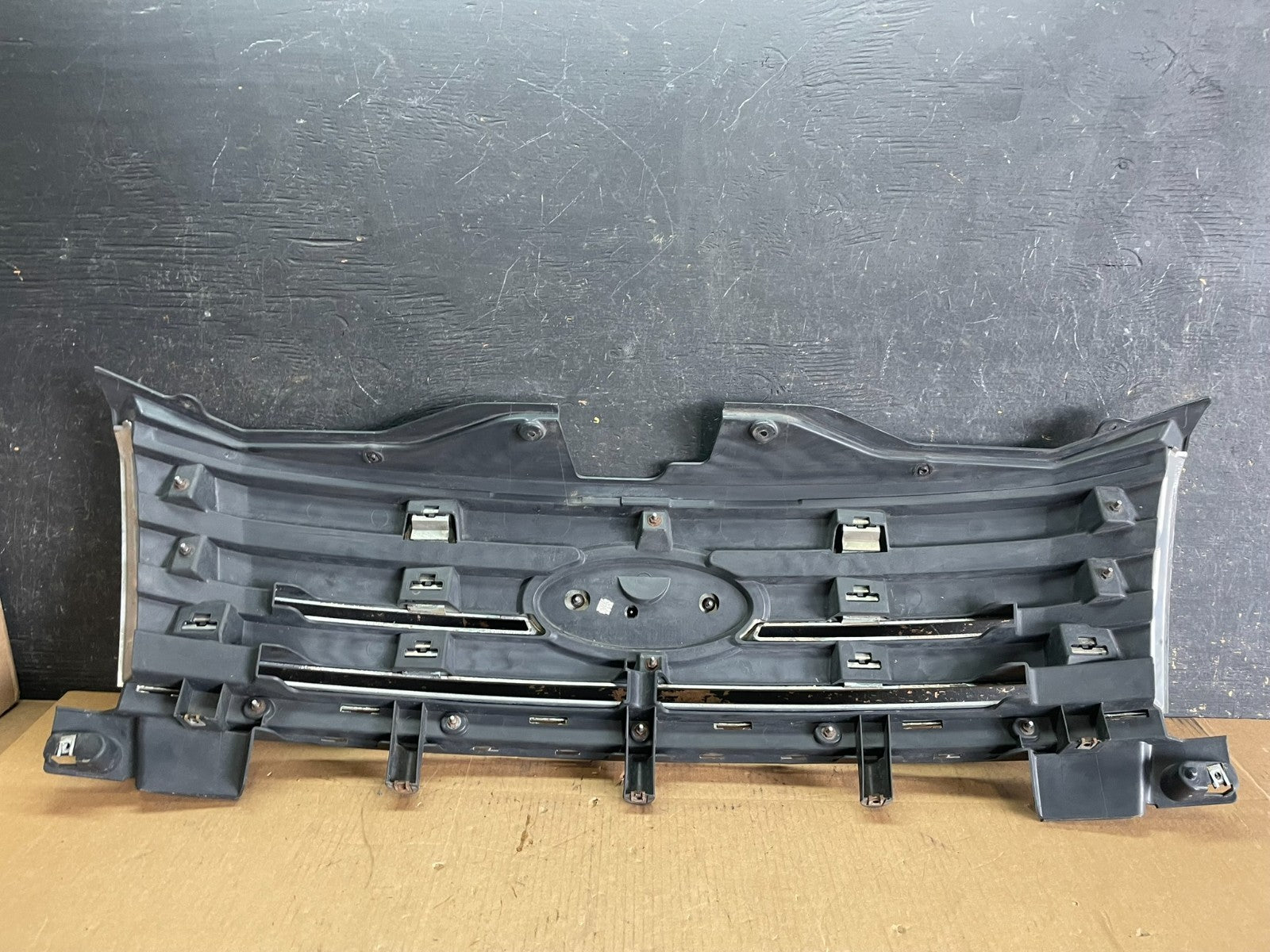 2007 2008 2009 2010 Ford Edge Front Upper Chrome Grill Grille Oem z8237 DG6