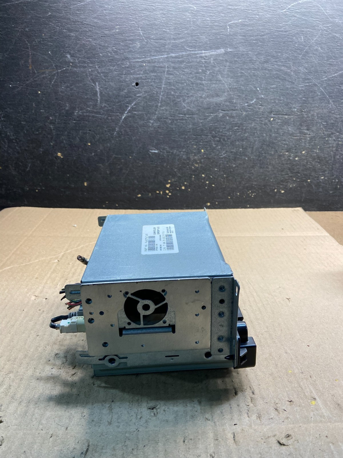 2011 to 2014 Dodge Charger Am Fm Cd Player Radio Receiver OEM z0601  DG2