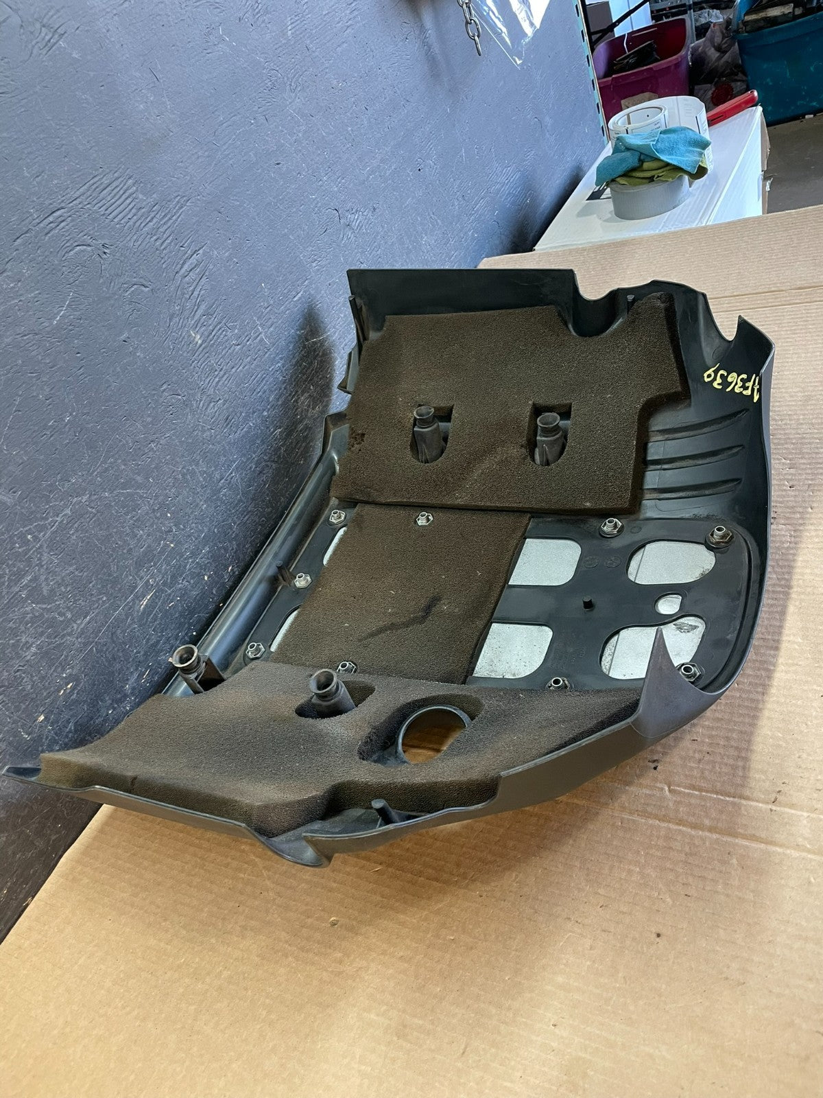 2005 to 2010 Chrysler 300 5.7L V8 Hemi Engine Motor Cover AF3640 DW3
