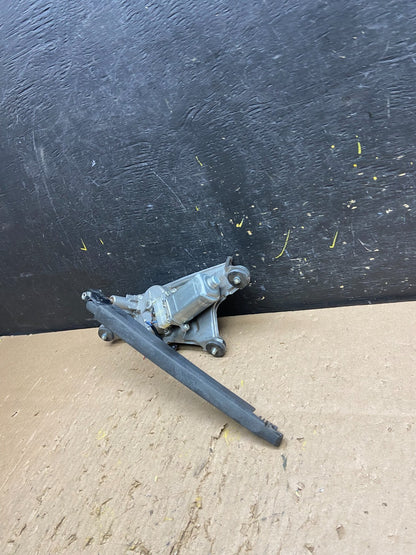 2007 to 2015 Mazda CX-9 CX9 Windshield Rear Wiper Motor t8700 DG2