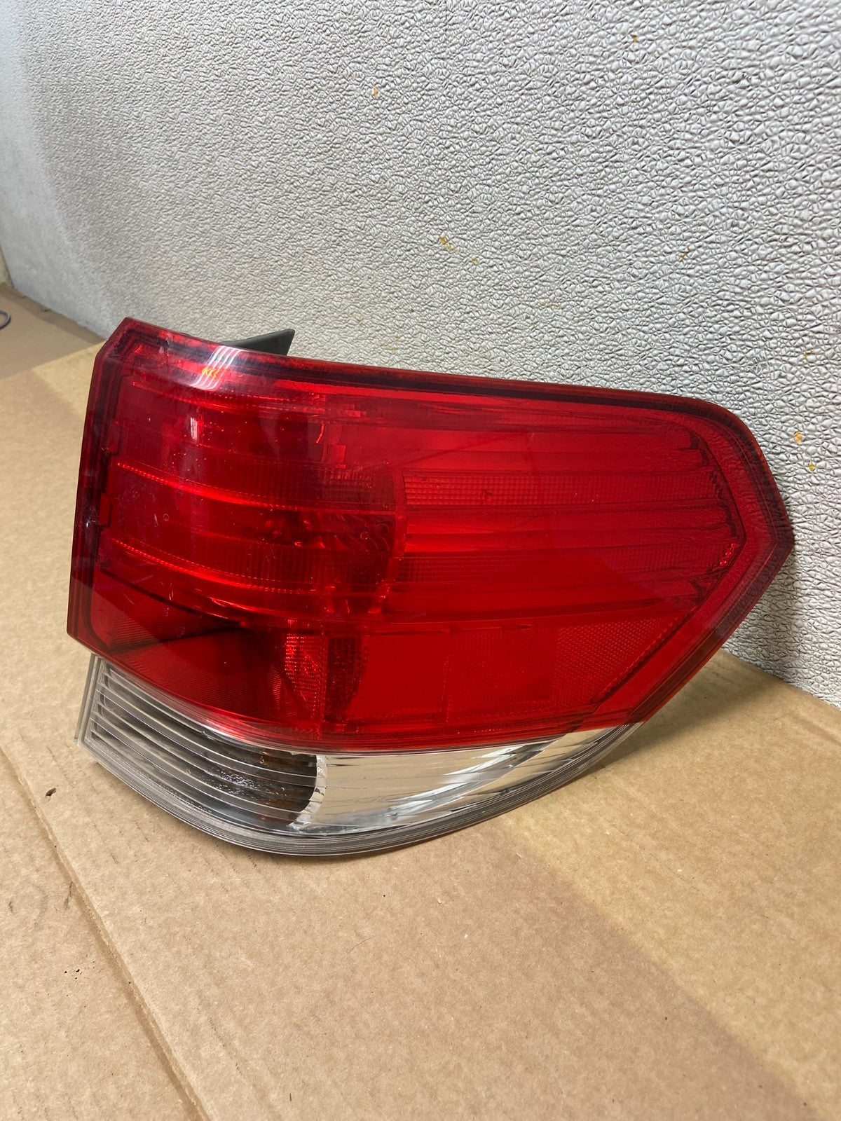 2008 2009 2010 Honda Odyssey Right Passenger Side Tail Light AB2574 DW1