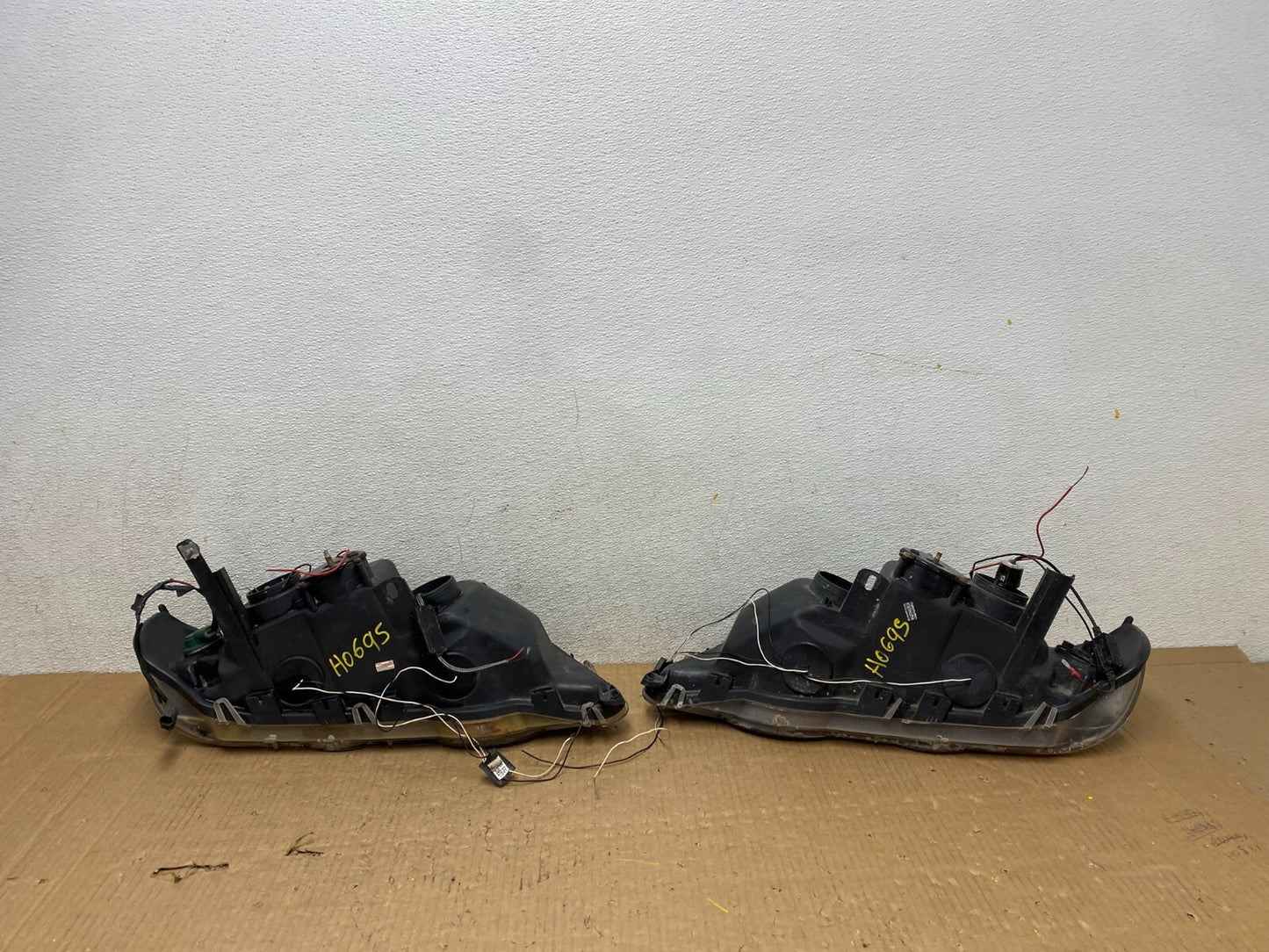 1999 to 2003 Bmw X5 E53 Headlight LEft+Right Set Side Xenon Hid H069512