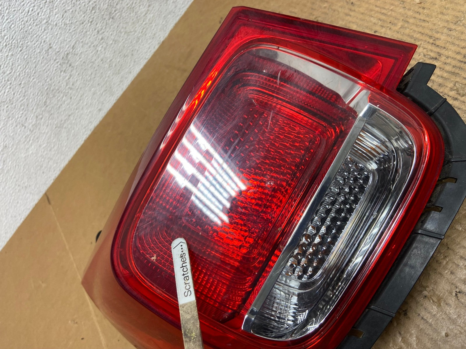 No Led 2013 - 2015 Chevrolet Malibu Left Driver LH Side Tail Light AE1650 LK3