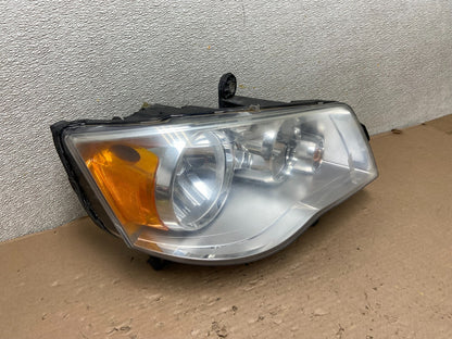 2011 to 2016 Chrysler Town and Country Right Passenger Headlight AB0194 DW2