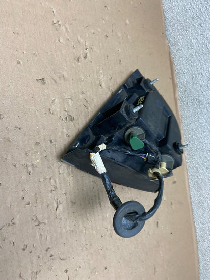 1997-1998 Buick Park Avenue Ave Right Passenger Rh Side Tail Light OEM AB0290 LK4