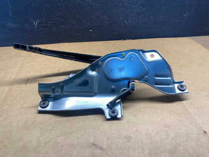 2010 to 2013 Subaru Forester Rear Windshield Washer Wiper Motor AD74745