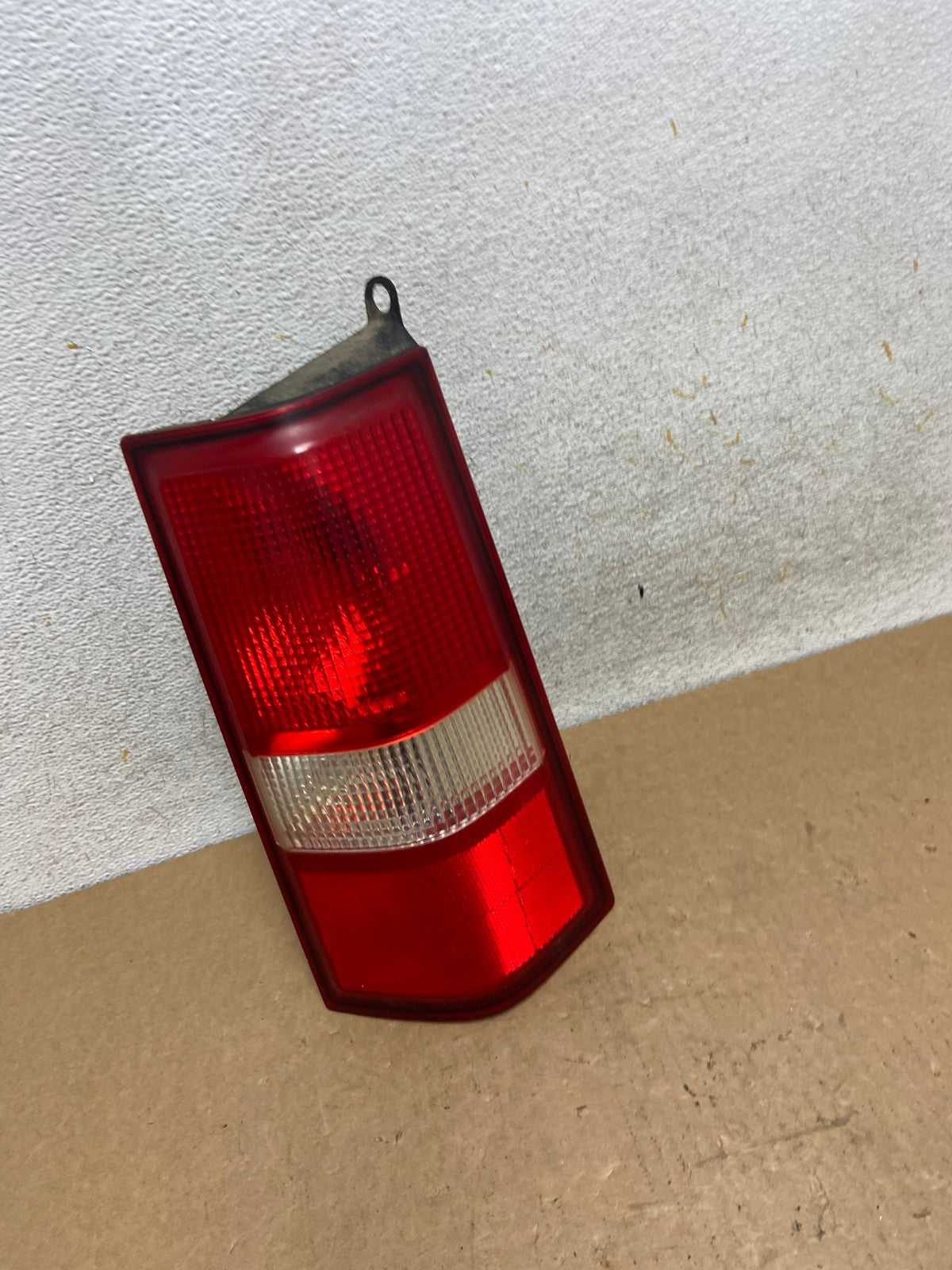 2003 2017 Chevrolet Express 1500 2500 3500 Right Passenger Tail Light AI3354 LK2