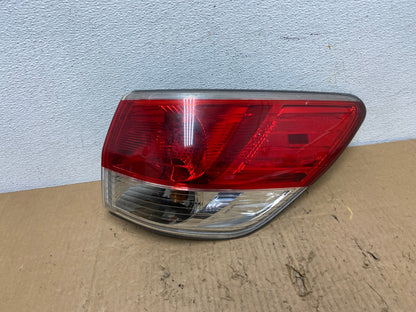 2013 to 2016 Nissan Pathfinder Passenger Right Side Tail Light AD2513 LK0