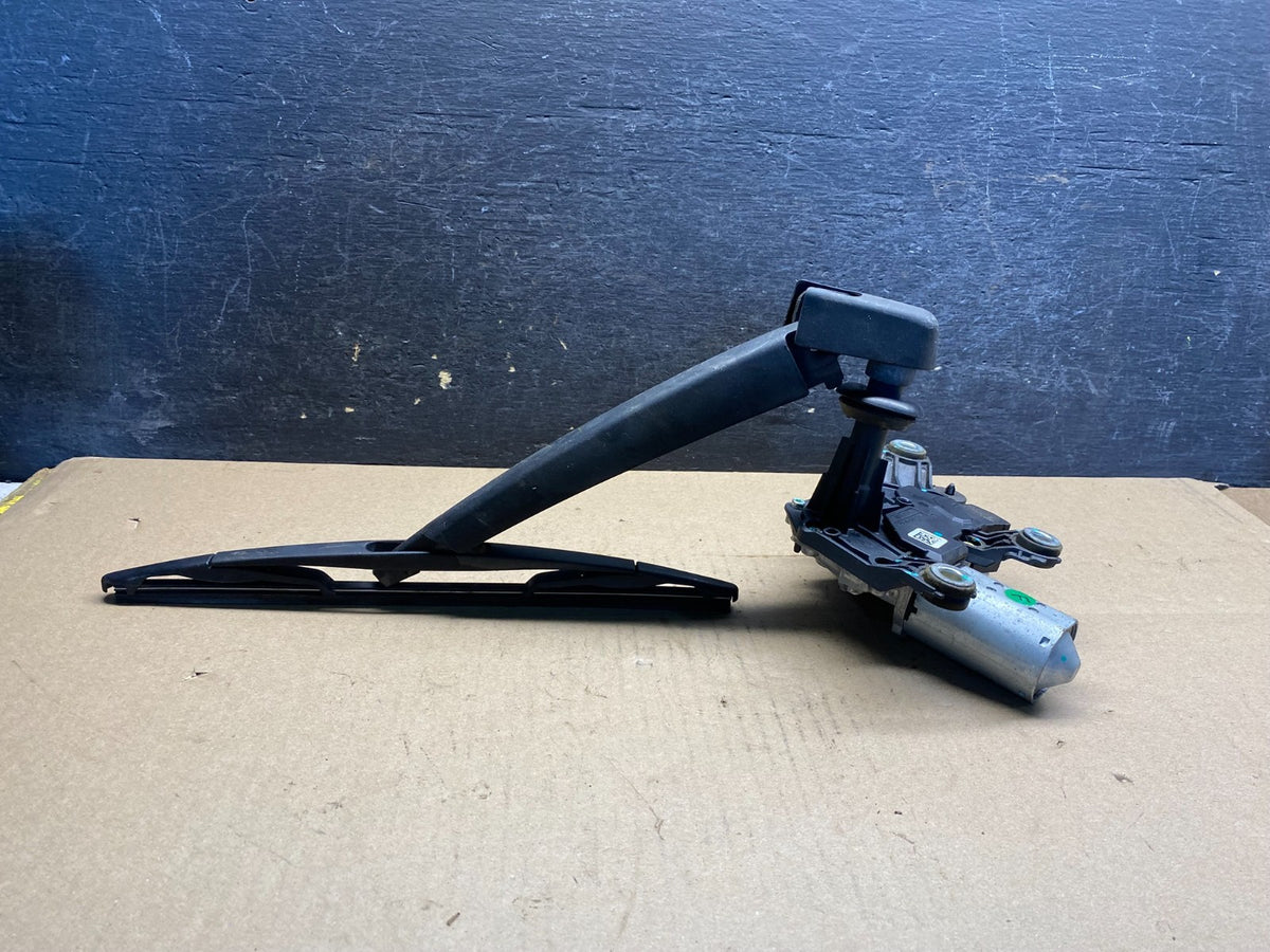 2017 to 2021 Nissan Rogue Rear Windshield Wiper Motor AI5271 DG3