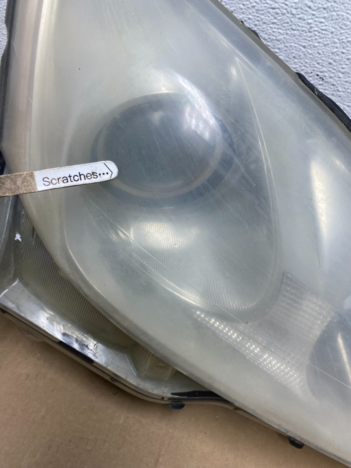 2006 - 2010 Lexus IS250 Right Passenger RH Side Xenon Headlight AD6412 DW3