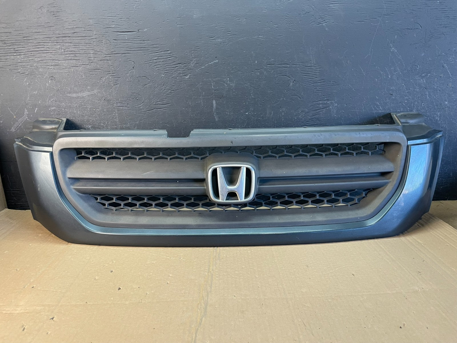 2003 2004 2005 Honda Pilot Front Upper Grill Grille AC9734 DG0
