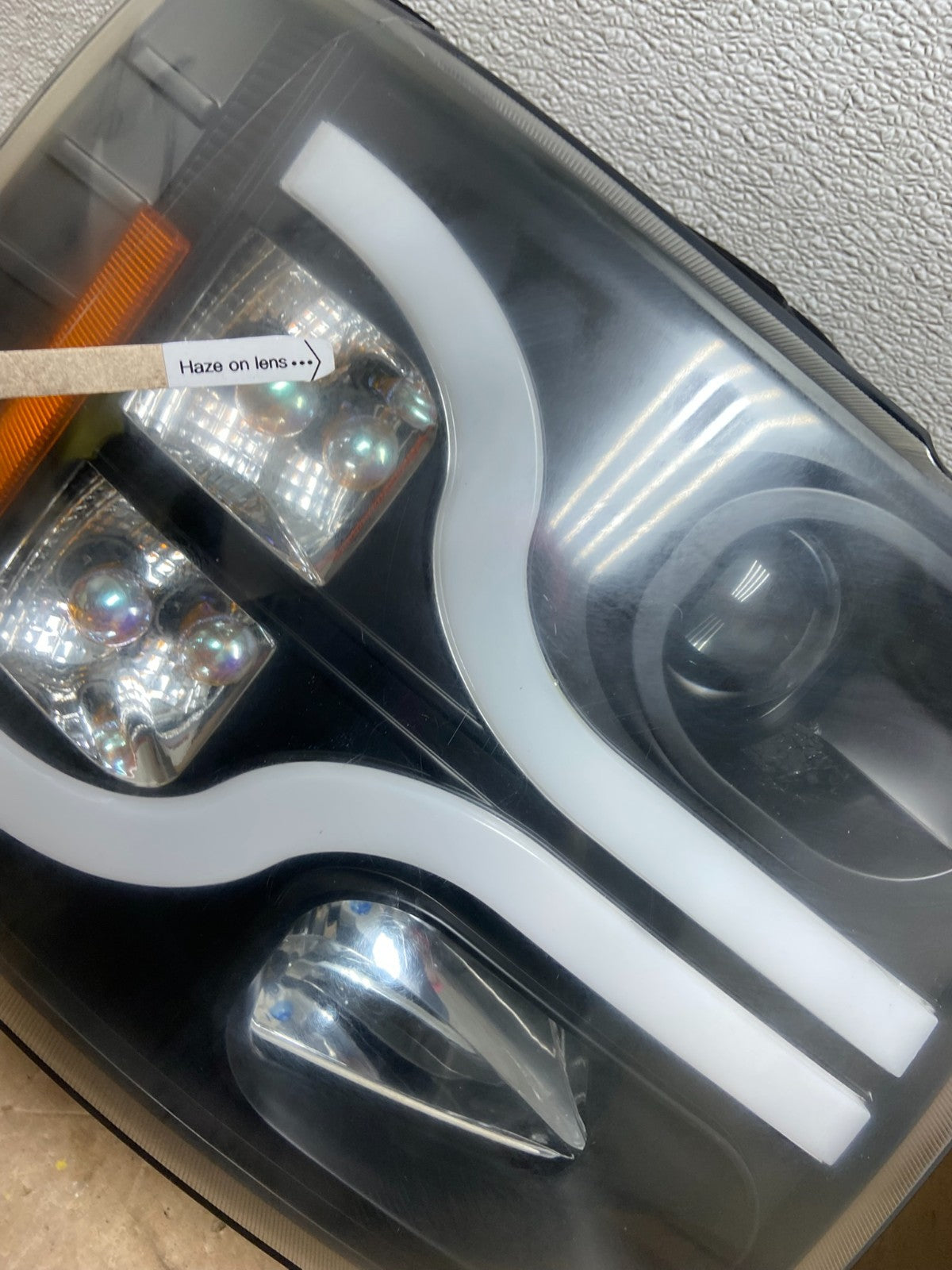 2007 to 2014 Chevrolet Silverado Left+Right Side Headlights Z7065 DG5