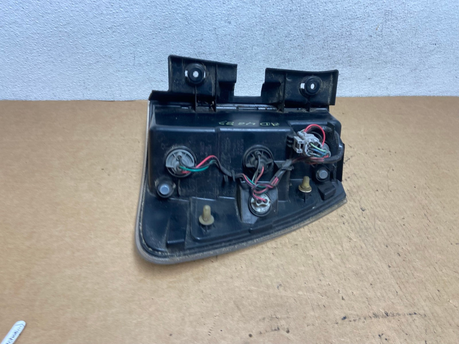 2005 to 2008 Chevrolet Equinox Right Passenger Rh Side Tail Light AD4688 LK5