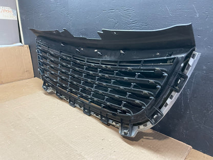 2011 to 2016 Chrysler Town & Country Front Upper Grill Grille Oem AB7637 DG5