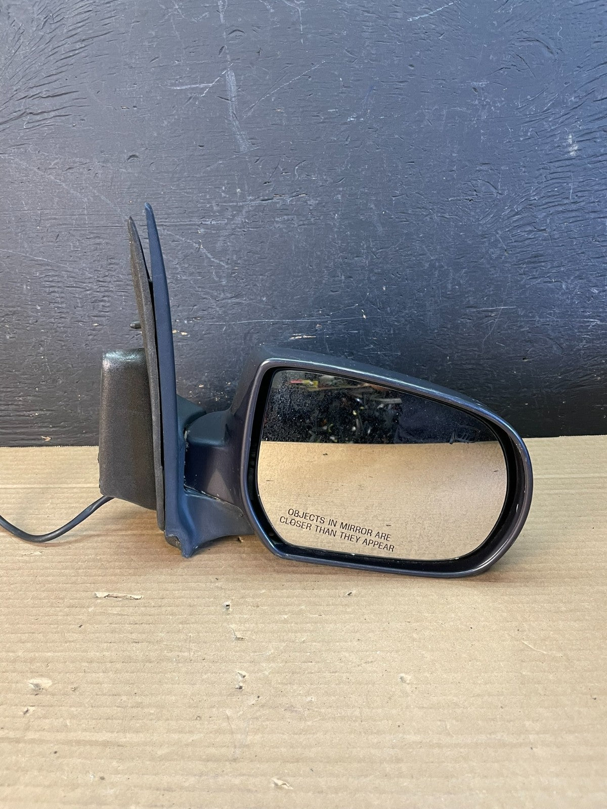2005 to 2006 Mazda Tribute Right Passenger Side View Door Mirror ae8643 DG8