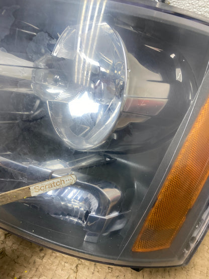 2007 to 2013 Chevrolet Suburban Tahoe Left+Right Set Headlights TYC V8698 DW5