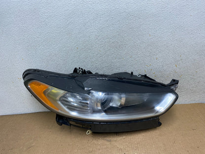 2013 to 2016 Ford Fusion Right Passenger Rh Side Headlight AI8864 DW0