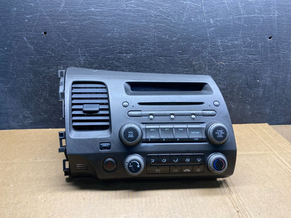 2006 - 2011 Honda Civic Radio AM/FM Climate Control Air Vent Bezel AI9683 DG0