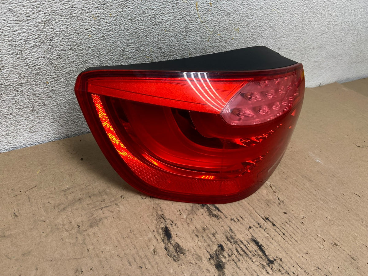 2011 - 2013 BMW 3 Coupe 328i 335i M3 E92 Left Driver Tail Light AH1002 DG1
