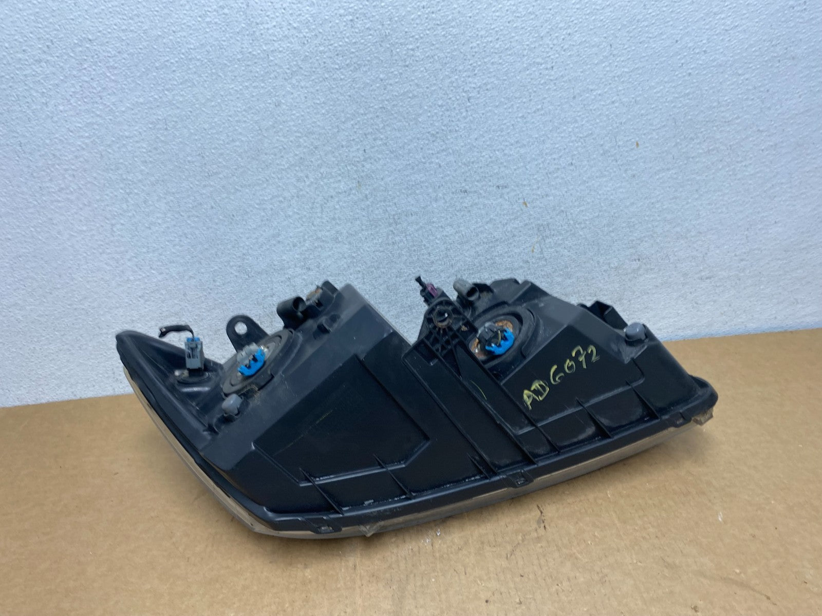 2009 to 2017 Dodge Journey Headlight Left Driver Lh Side Halogen AD6072 DW8