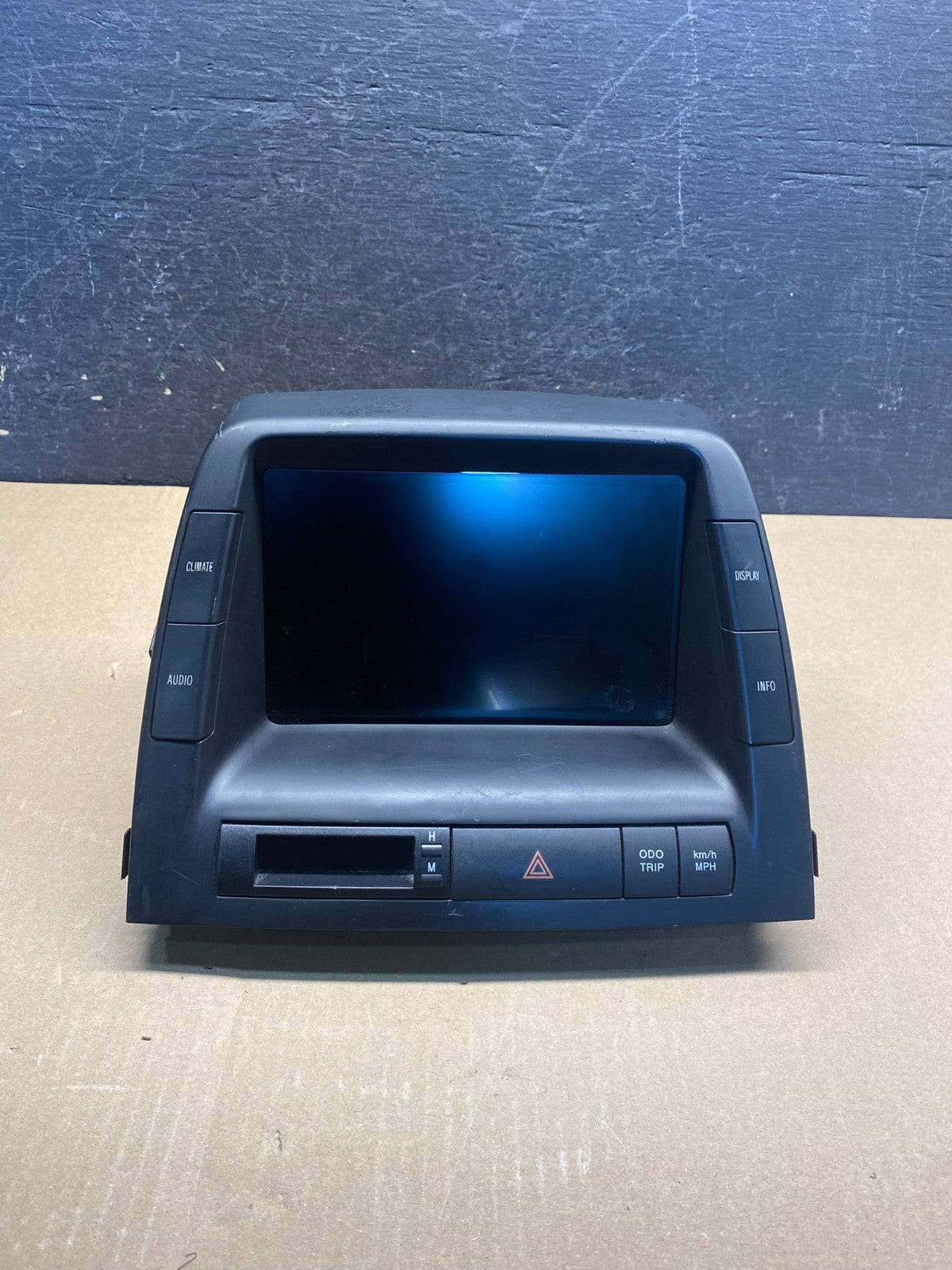 2004 to 2005 Toyota Prius Radio Stereo Receiver Screen Display AG1779 DG0