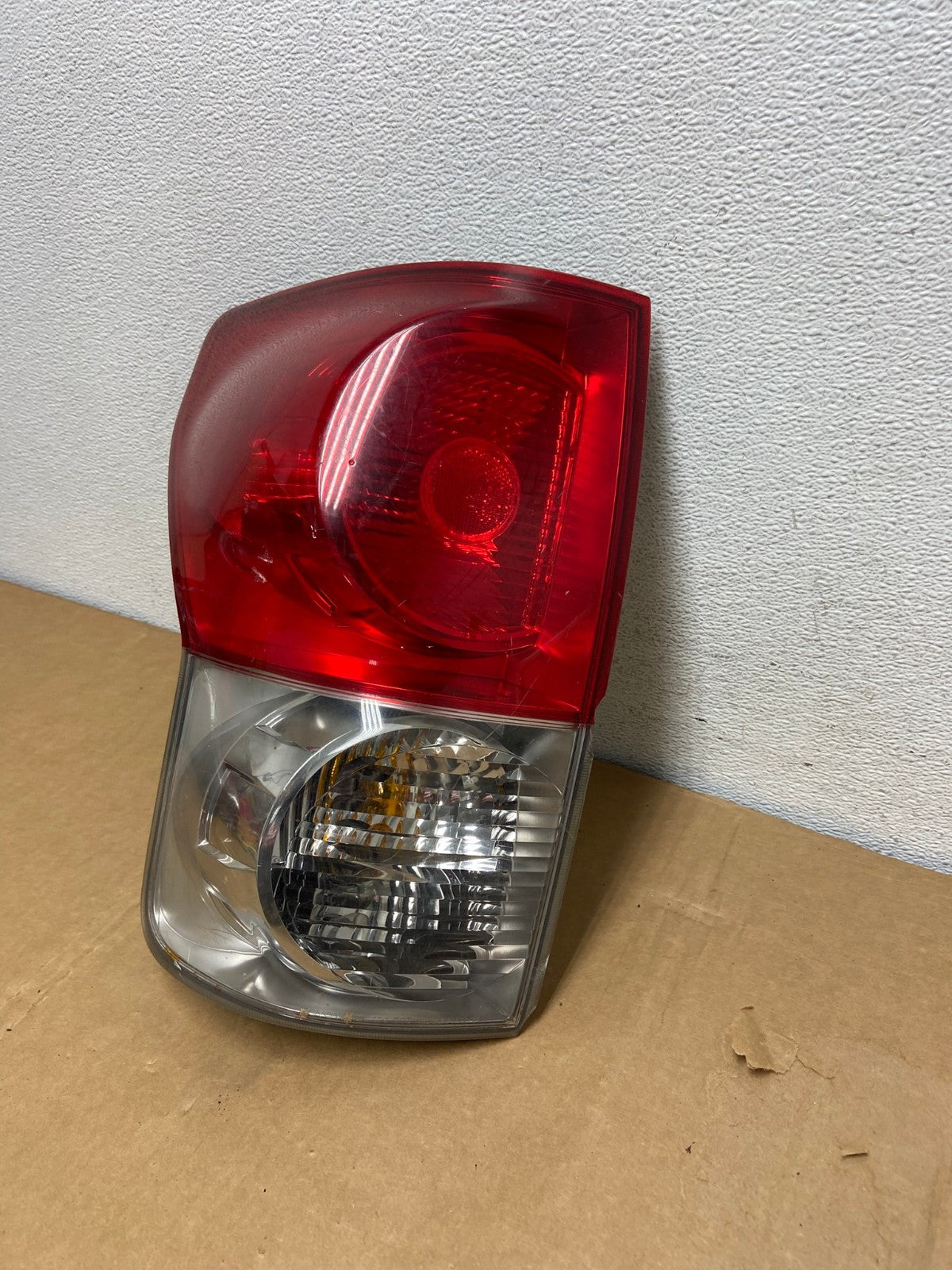 2007 to 2013 Toyota Tundra Left Driver LH Tail Light AC8350 LK1