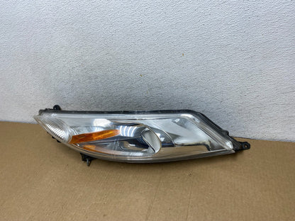 2011-2014 Nissan Juke Turn Signal Headlight Left Driver LH Halogen AG1995 DW1