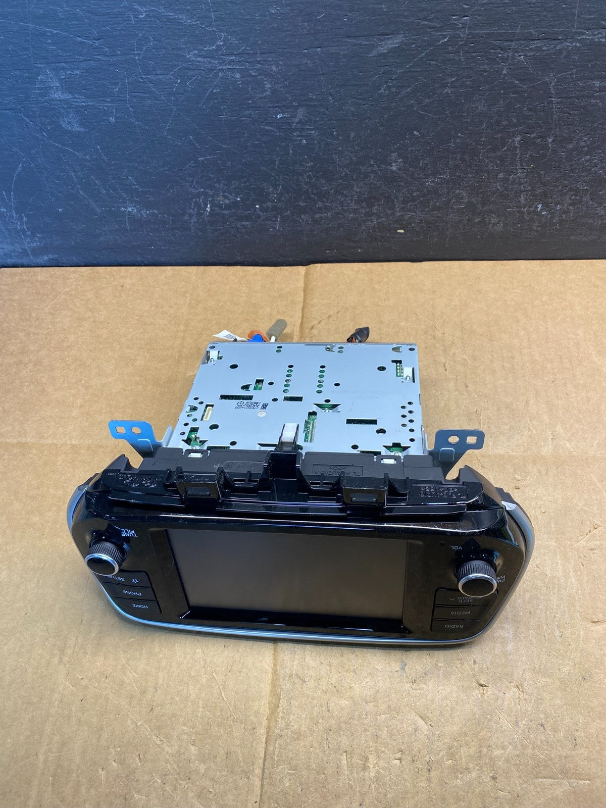 2019 2020 Hyundai Tucson Audio Radio Stereo Receiver Display Screen ad3622 DG4