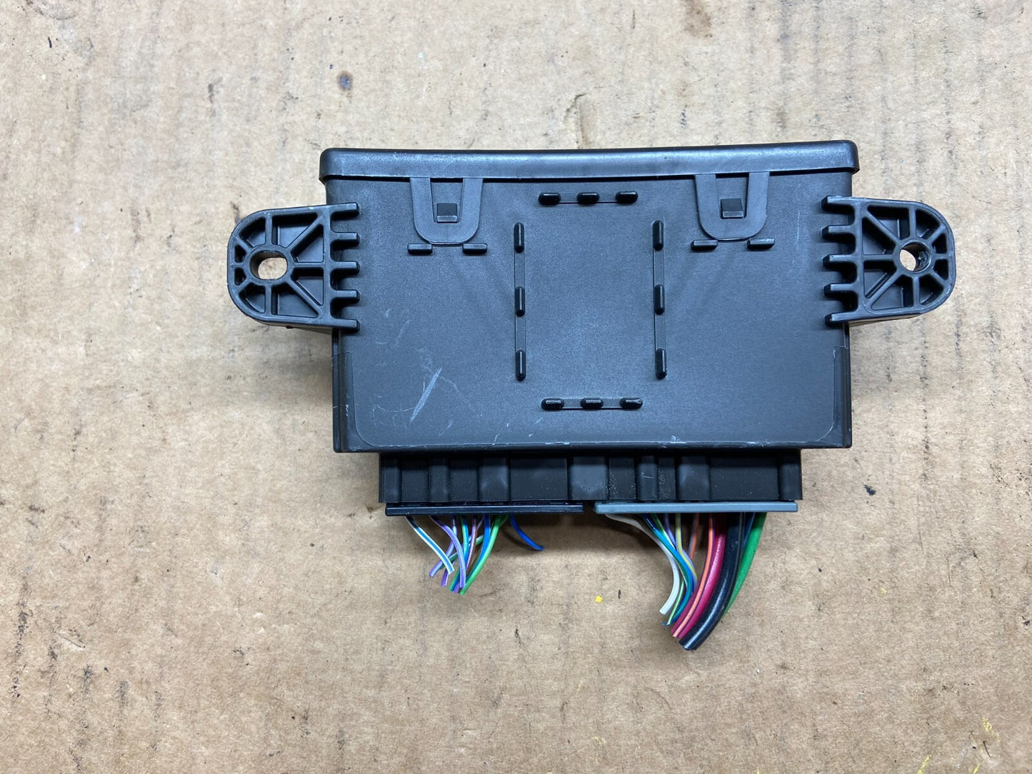 2020-2023 Ford Explorer Front Left Side Door Locking Control Module D2004 DG13