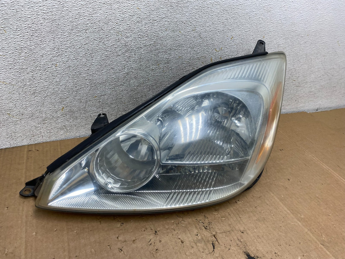 2004-2005 Toyota Sienna Left Driver LH Side Halogen Headlight AI9037 DW2