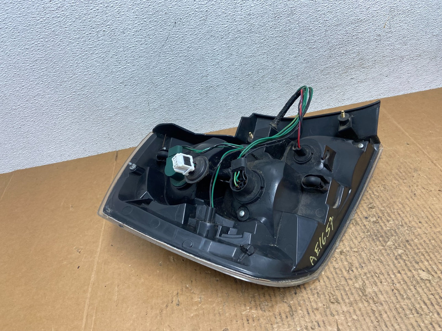 2010 2011 2012 Nissan Sentra Right Passenger Rh Black Tail Light AE1657 DW5